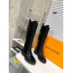 原版復刻新作入荷ルイヴィトン女性 長靴 FOYE工場 SIZE: 35-41