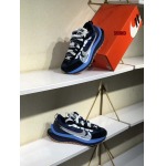 新作入荷 SACAI x NIKE  スニーカー BOBO工場.SIZE:36-46