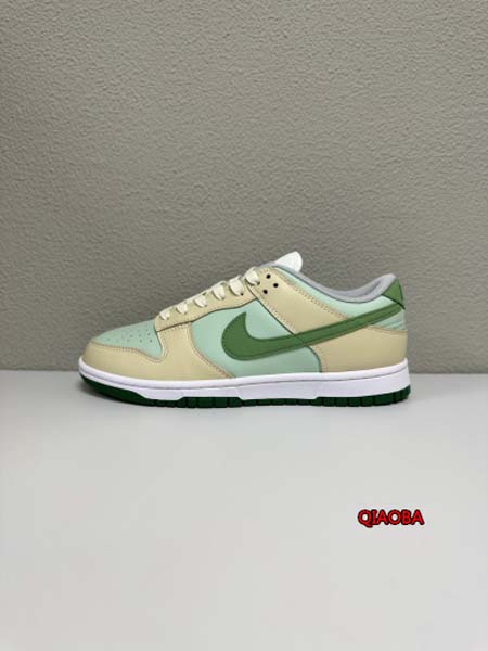 新作入荷 Nike Dunk Low NIKE スニーカー ...