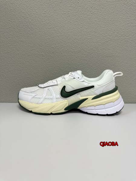 新作入荷 NIKE スニーカー QIAOBA工場.SIZE:...