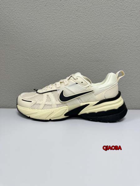 新作入荷 NIKE スニーカー QIAOBA工場.SIZE:...