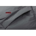 2023年11月21日秋冬新品入荷Fear Of God Essentials ダウンジャケットfangao工場