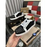 高品質新品入荷 クリスチャンルブタンスニーカーchsh工場