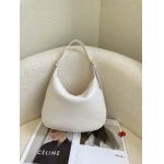 2024年秋冬1月4日人気新品入荷CELINE バッグqb工場30 x28.5x8