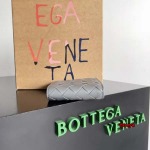 2024年原版復刻新作入荷 Bottega Veneta 財布dy工場 size:11*9.5*1cm