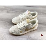 2024新品グッチ NIKE DUNK ナイキ スニーカー LIE工場