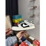 2024新品 NIKE DUNK ナイキ スニーカー LIE工場