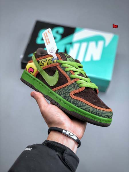 2024新品 NIKE DUNK ナイキ スニーカー LIE...