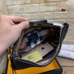 2024年3月19日新作入荷バーバリースクエアフォルムクラッチバッグjux工場28cm