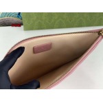 2024年3月26日人気新作入荷グッチスクエアフォルムクラッチバッグyue工場30x20cm