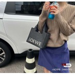 2024年3月27日人気新作入荷LOEWE ブランドバッグ yue工場30cm