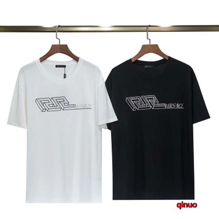 2024年4月25日夏季新作入荷ヴェルサーチ半袖 Tシャツq...