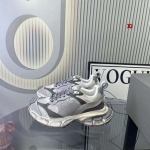 2024年4月29日原版復刻新作入荷 Balenciaga スニーカー XJ工場35-45