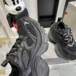 2024年4月29日原版復刻新作入荷 Balenciaga スニーカー XJ工場35-44