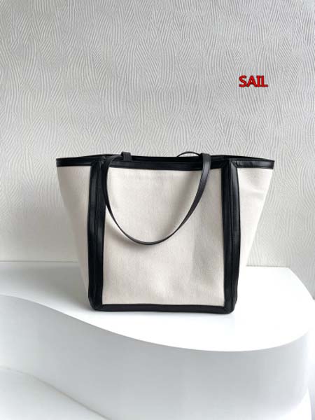 2024年5月29日人気新作入荷 CELINE ブランドバッグ sail工場27*31*25CM