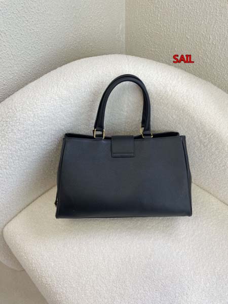 2024年5月29日人気新作入荷 CELINE ブランドバッグ sail工場37.5x22x16