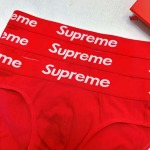 2024年新品人気SUPREME  メンズ 下着一箱ごとに3枚