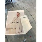 2024年新品人気CELINE 靴下一箱4足セット