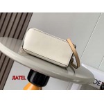 2024年春夏新作入荷高品質 LOEWEバッグjiatelin工場 SIZE:18～12.5～8CM