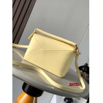 2024年春夏新作入荷高品質 LOEWE バッグ jiatel工場 SIZE:18～12.5～8CM