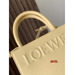 2024年春夏新作入荷高品質 LOEWE バッグ jiatel工場 SIZE:17CM~21.5CM～6CM