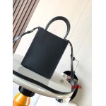 2024年春夏新作入荷高品質 LOEWE バッグ jiatel工場 SIZE:17CM~21.5CM～6CM