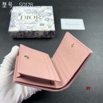 2024年5月31日人気新作入荷ディオール 財布 yue工場10.4×7×2cm