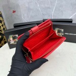 2024年5月31日人気新作入荷プラダ 財布 yue工場