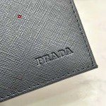 2024年5月31日人気新作入荷プラダ 財布 yue工場