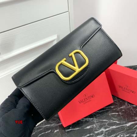 2024年6月3日人気新作入荷Valentino 財布 yue工場19*10*2