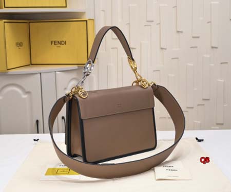 2024年6月5日人気新作入荷 FENDI  バッグqb工場25cm、18cm、10cm