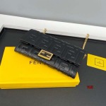 2024年6月3日人気新作入荷FENDI 財布 qb工場 19*10.5*3.5