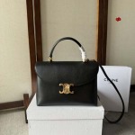 2024年6月4日原版復刻新作入荷CELINE バッグ DU...