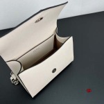 2024年6月5日人気新作入荷 PRADA バッグqb工場21×14×10cm