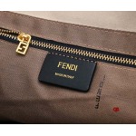 2024年6月5日人気新作入荷FENDI  バッグqb工場36-33-15cn