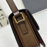 2024年6月5日人気新作入荷 CELINE バッグqb工場18cm