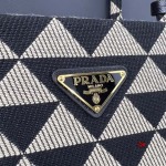 2024年6月5日人気新作入荷  PRADA バッグqb工場39x高31x底11cm