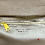 2024年6月5日人気新作入荷Bottega Veneta バッグqb工場13.5*21.5*4.5