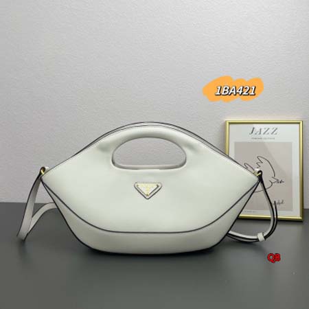 2024年6月5日人気新作入荷  PRADA バッグqb工場...