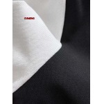 2024年6月11日夏季新作入荷プラダ半袖 TシャツOUM工場