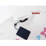 2024年6月19日夏季新作入荷ルイヴィトン半袖 Tシャツ baochao工場