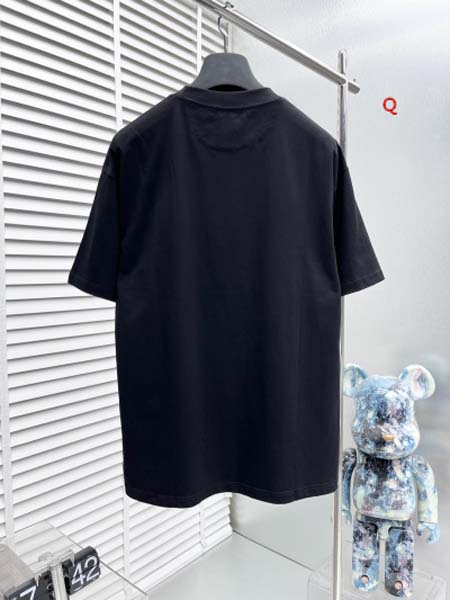 2024年7月11日夏季新品入荷FENDI半袖 Tシャツ qiang工場