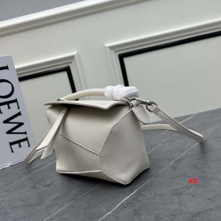 2024年8月1日新品入荷LOEWE バッグ XX工場 SIZE:18-8-12.5cm