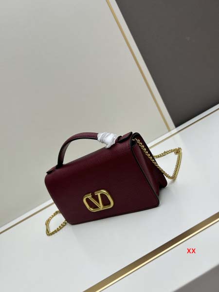 2024年8月1日新品入荷VALENTINO バッグ XX工場 SIZE:19×6×10.5cm