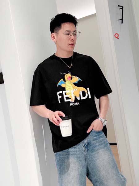 2024年7月15日高品質新作入荷FENDI 半袖 Tシャツ...