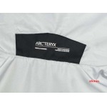 2024年7月25日新品入荷ARCTERYX 突撃衣 zhmin工場