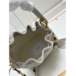 2024年8月1日新品入荷ディオールバッグ XX工場 SIZE:17 x 16 x 9