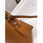 2024年8月1日新品入荷プラダバッグ XX工場 SIZE:23*13*22 cm