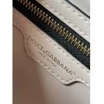 2024年8月1日新品入荷Dolce&Gabbana バッグ XX工場 SIZE:19*12*5.5cm