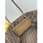 2024年8月1日新品入荷FENDI  バッグ XX工場 SIZE:35X22×19.5CM